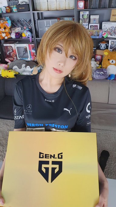 Twitterのコスプレ画像6