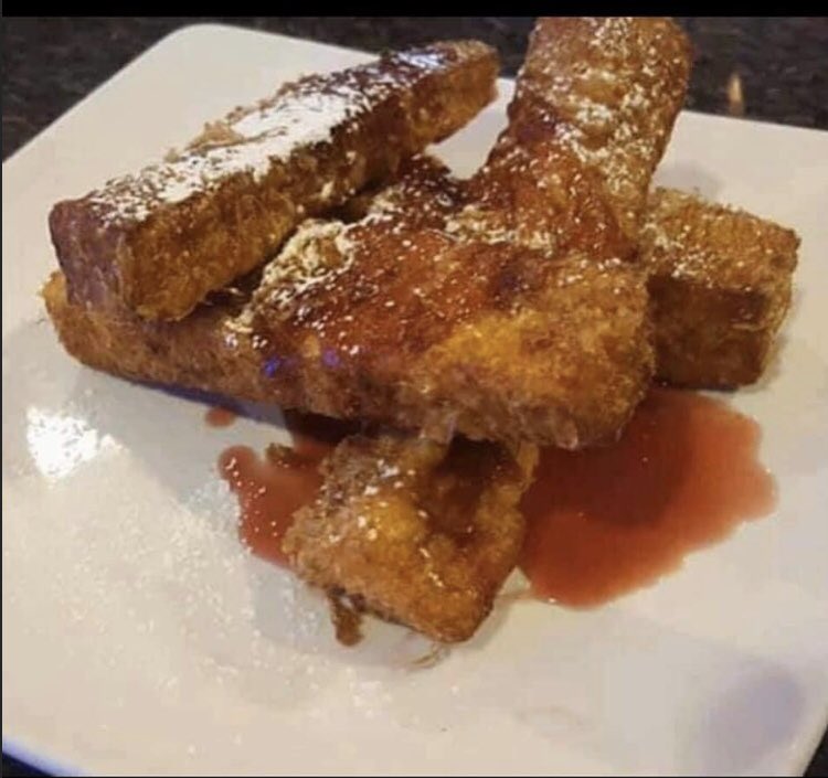 ShoreHouseTav's tweet photo. It's Time!! Browns, Brunch and Booze down at The Shore House Tavern! Doors are open, come get some!! https://t.co/yHlPFEBdBW
