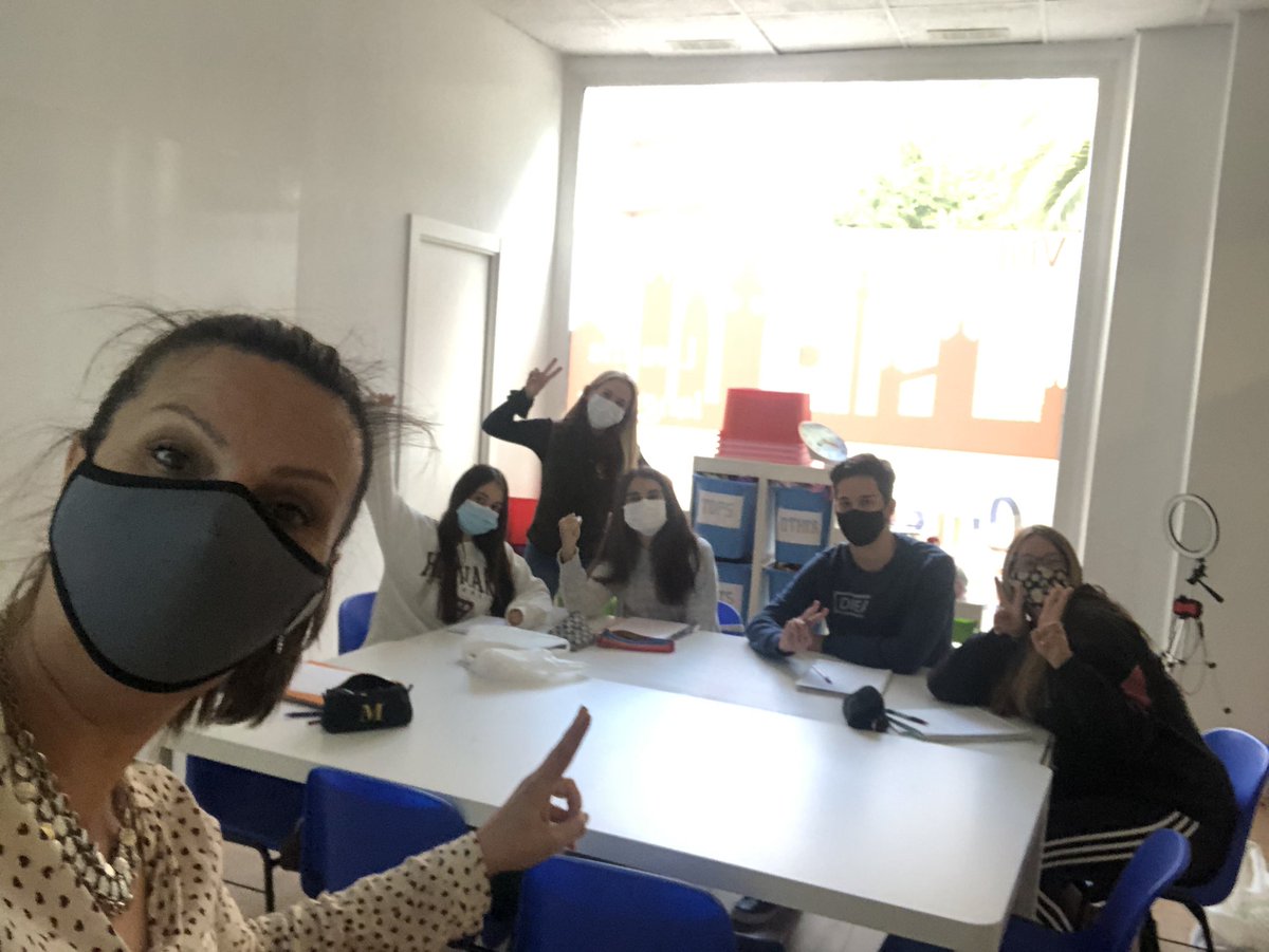 lenguasabroad's tweet photo. Alumnos desde primaria 😍#caexams #cambridgeexams #lenguasabroad #englishschool https://t.co/XEldxE2acR