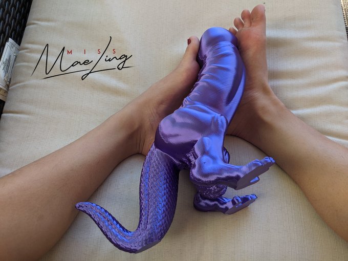 Mae Ling ✈️ Portland 7/1-27 ✈️ Seattle 7/28-30’s pics and videos