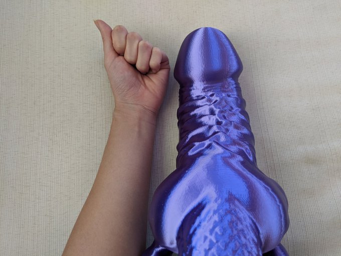 Mae Ling ✈️ Portland 7/1-27 ✈️ Seattle 7/28-30’s pics and videos