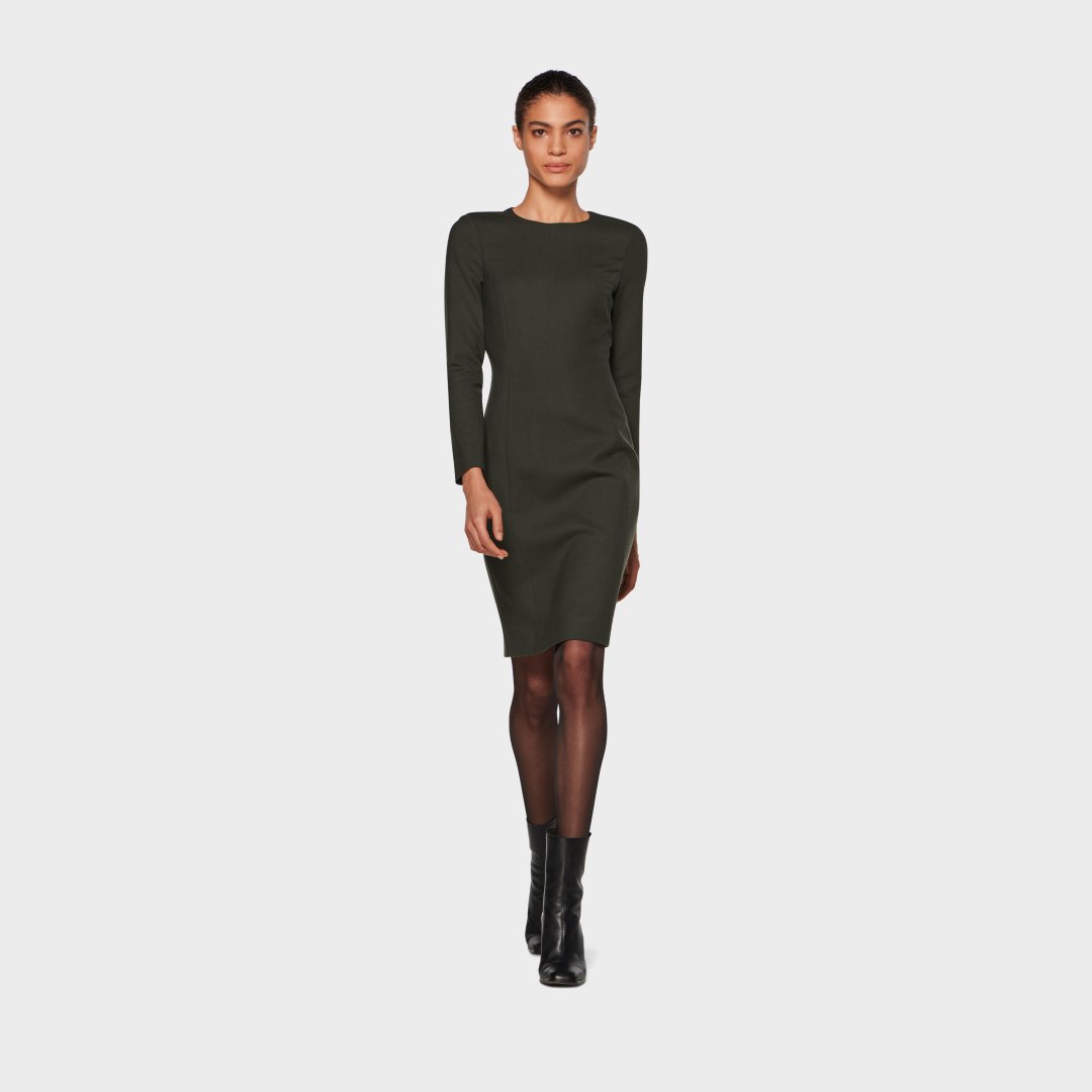 Embrace the darker hues with the moss green edit. #SUISTUDIO <-- suitsupp.ly/2SZxDnJ