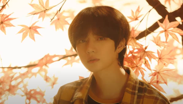 in blue hour (autumn part) and eternally, it is shown that he has caught an interest in soobin or never left his side.