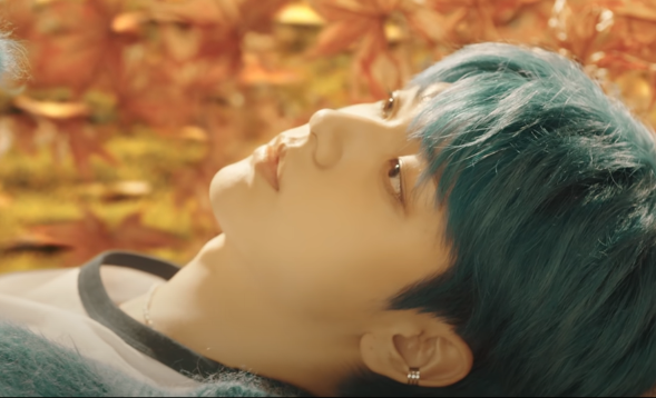 in blue hour (autumn part) and eternally, it is shown that he has caught an interest in soobin or never left his side.