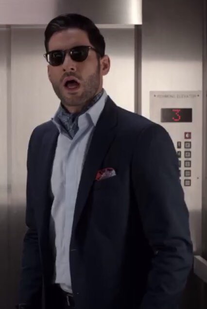 Lucifer’s wardrobe in 4x09 Save Lucifer