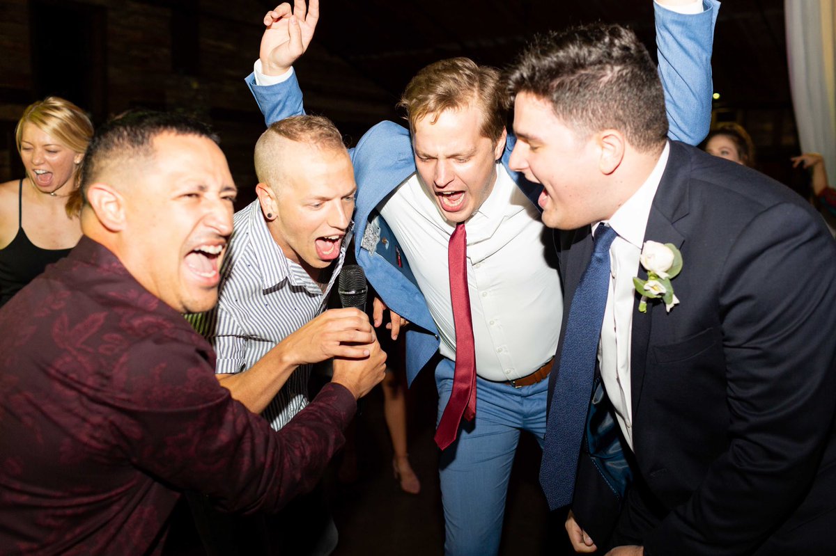 jlowevents's tweet photo. @djjoefig knows how to Sunday Funday! 🤘🏼 Rest assured that when we recommend Joe and his team at J&amp;A Entertainment to our couples, they're 100% guaranted to have a good time. 

📸 @parkerchasephoto #texaswedding #weddingdj #weddingplanner #texasgroom https://t.co/80pc1dCZVD
