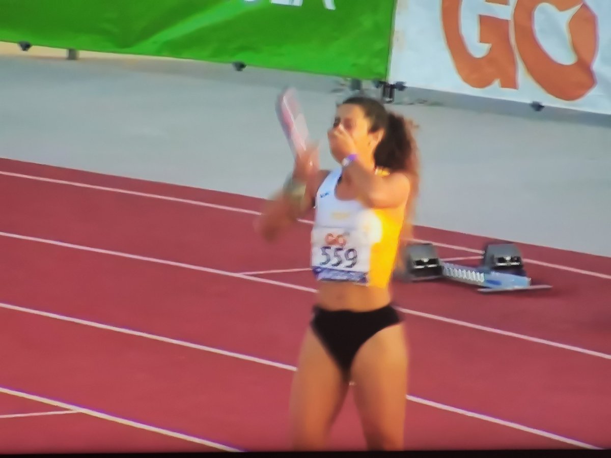 Espectacular el relevo femenino del <a href="/PamplonaAt/">Grupompleo Pamplona Atlético</a> liderado por <a href="/iiraa_11/">iratxe</a> llevándose el oro en el campeonato de España de la <a href="/atletismoRFEA/">atletismoRFEA</a> en #Tarragona
Enhorabuena equipo!!!