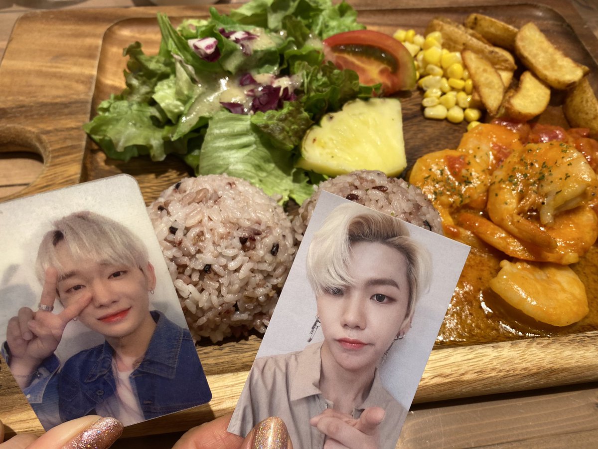 ___argon_'s tweet photo. #KAIN
#카인
#カイン

오늘은 ARANG와 식사하러 갔어☺️
빨리 만나고 싶다…🥺💗
또 만나곘지??⸜❤︎⸝‍ 기다릴께❣️❣️

@ARGON_twt
@ARGON_JP https://t.co/hjVro3qpYE