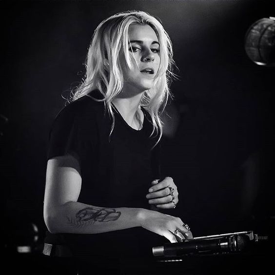 Lynn Gunn (PVRIS)• lesbian• American singer-songwriter & musician• electropop, alt rock, pop rock• Holy, You and I, Hallucinations