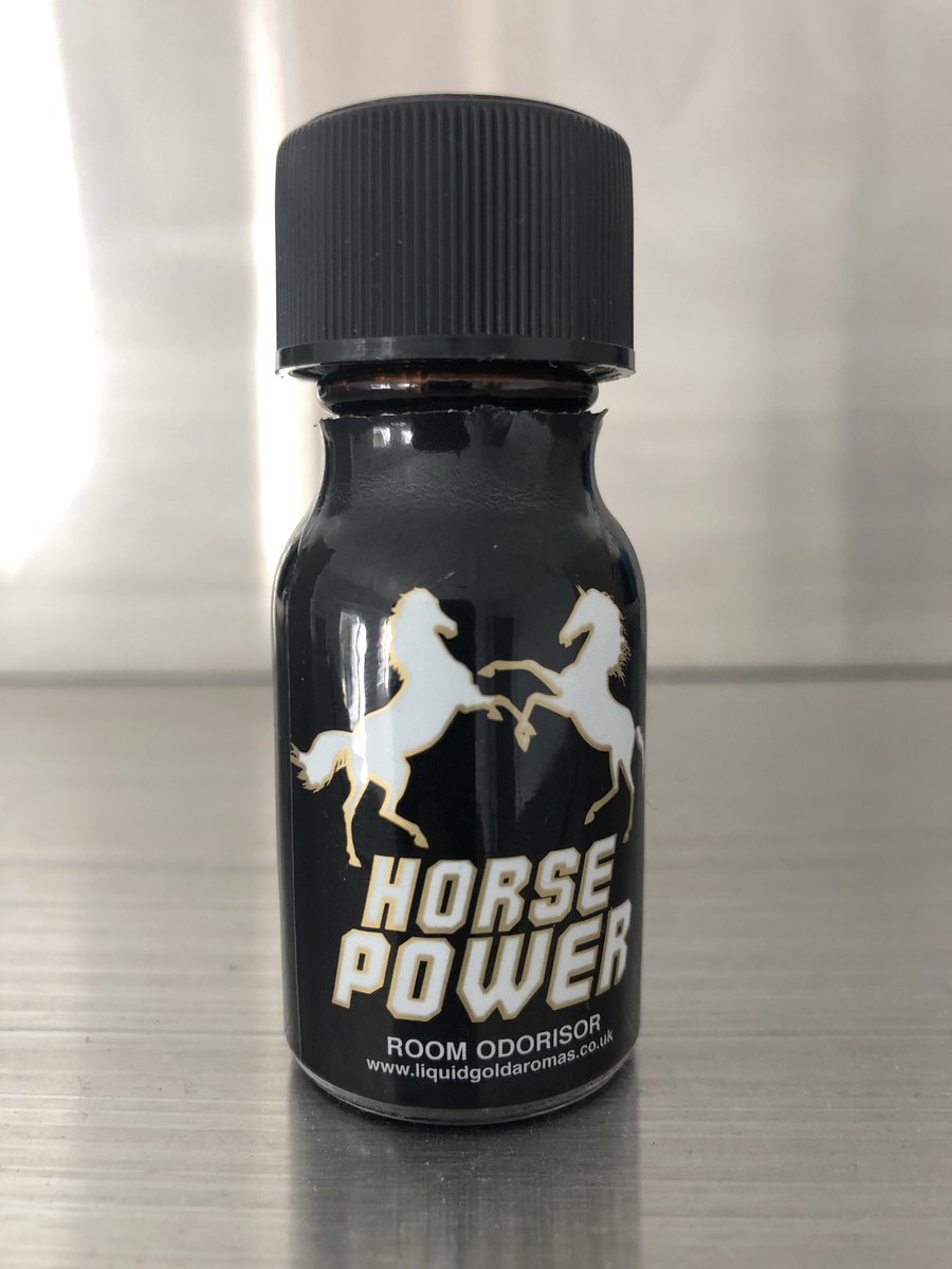 Vapoppers's tweet photo. Salut, j’ai testé un #poppers très bon et puissant. Je vous le conseil. En plus il est à 3€90 en ce moment jusqu’à minuit. https://t.co/ecyKFSJV8i #dilatation #Érection #sonde #fantasme #gay #Hétéro #lesbien #Pascher #puissant #propyle #bbk #fist #choix #Érotisme https://t.co/4wy4RD4K3n