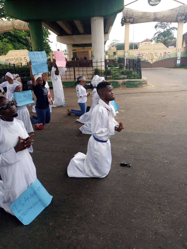 CelestialVisio4's tweet photo. Jeremiah 29:7 – Also, seek the peace and prosperity of the city to which I have carried you into Nigeria 🇳🇬. Pray to the LORD for it, because if it prospers, you too will prosper
•
•
#ibadanprayerwalk 
#prayforthenation
#prayerworks
#whitegarmentyouths
#celestialvisiontv https://t.co/fspr2lrRy2