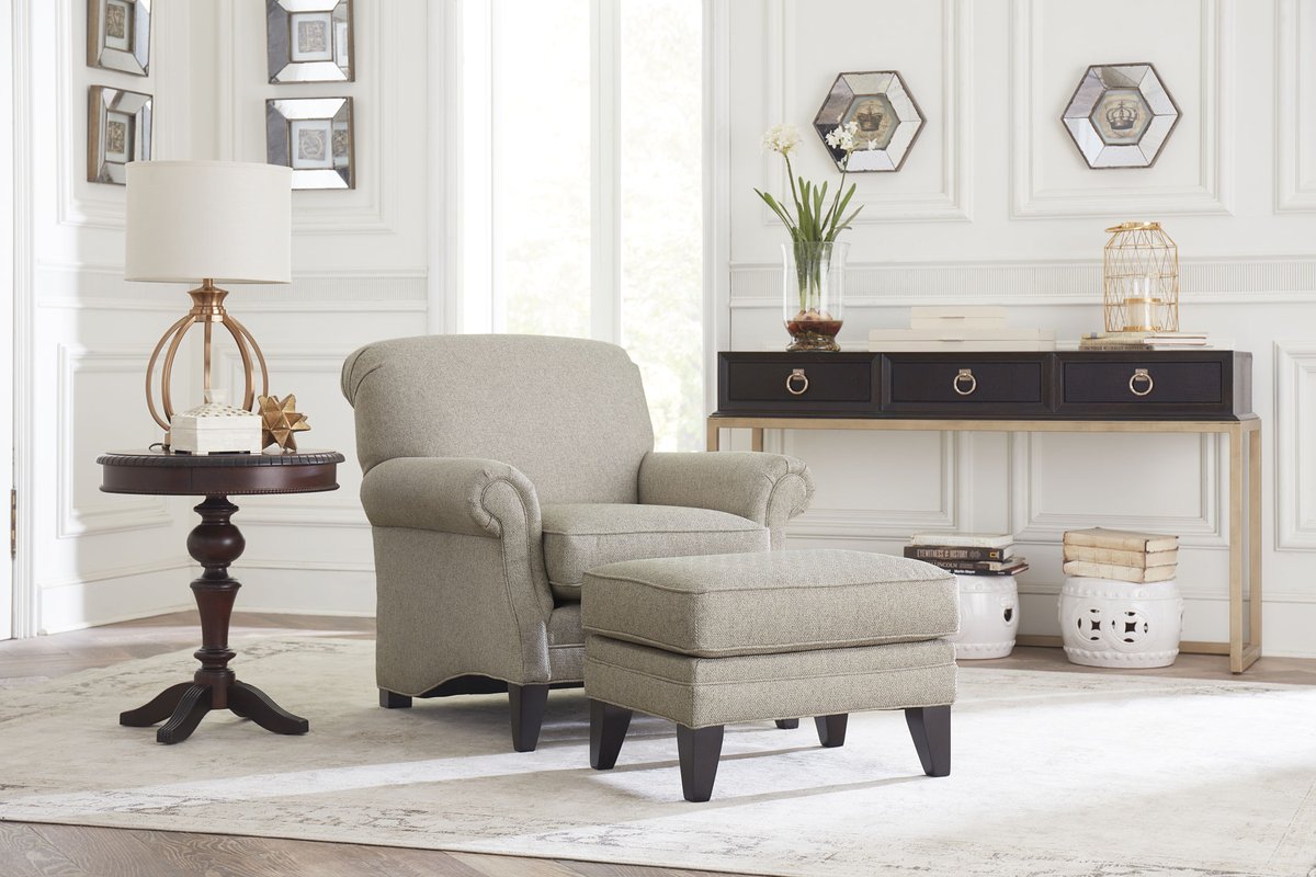 Temple Furniture gives you more reasons to love coming home!

#easterlycoleman #homedecor #furniture #templefurniture
