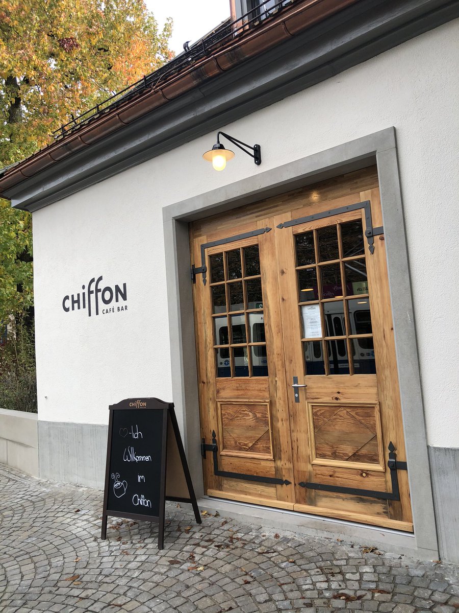 ElisaGiovanoli's tweet photo. Es hat ein wunderbares neues Café in #zürich. Nahe Kunsthaus. Schwere Zeiten für Neueröffnungen, deshalb an der Stelle ToiToiToi #Kaffee https://t.co/kSmDjMVtsr