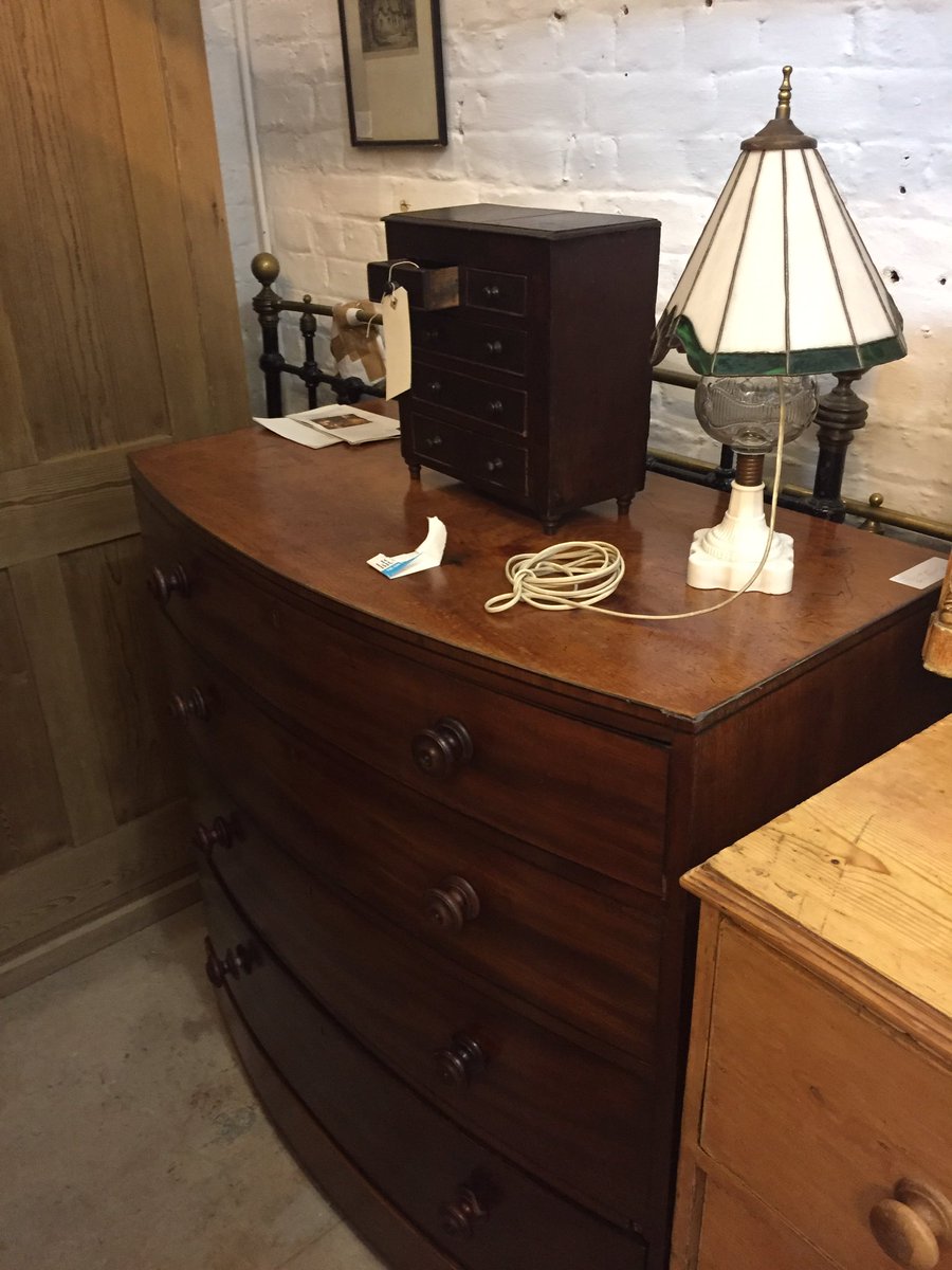 Victorian mahogany 4 draw chest £365.