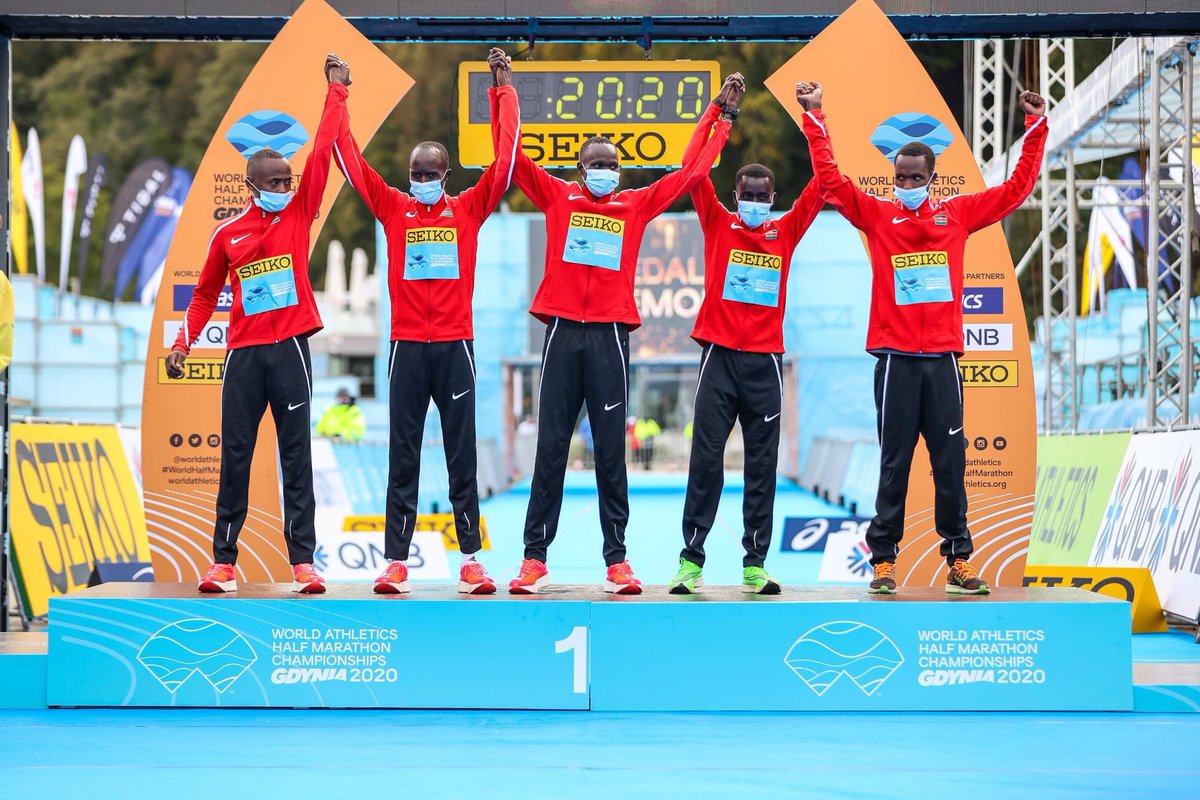 Congratulations to Kenya’s men for winning the team crown in the men's race! #WorldHalfMarathon #TeamKenya