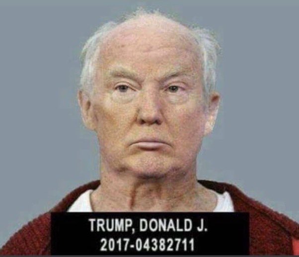 tpjeddy's tweet photo. Who is this man in this pic #TrumpTheSnake #TopTenMostWanted https://t.co/f1NwfLhjXN