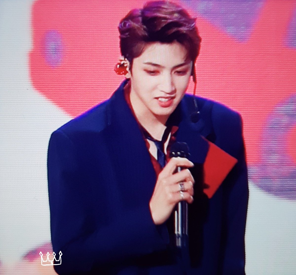checkmate0131's tweet photo. 201018 LMF preview

👉🏻👈🏻👍🏻

#레이크뮤직페스티벌 
#데이지 #Daisy #WE_TH @CUBE_PTG #펜타곤 #PENTAGON
#WOOSEOK #정우석 #ウソク https://t.co/WWT0IS5nG7