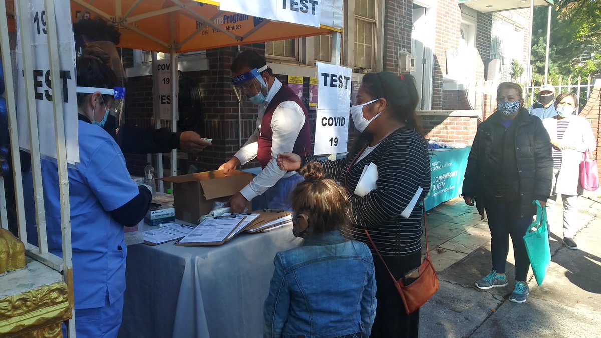 LilianaMelo's tweet photo. #OurDistrictAD34 Great day we had yesterday. Near 900 food boxes delivered to the families of our community. Big effort of the Light of World Church.
Also, I want to thank CommonQueens for its support. We had #Covid19Testing free and handled preventive information.
#QueensNY https://t.co/CmeHP2wsxF