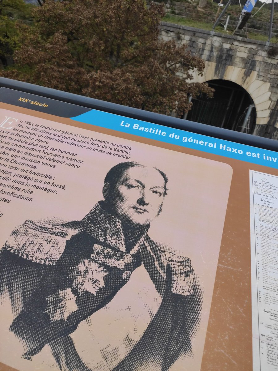 Hln_Bois's tweet photo. La Bastille est un fort militaire observant et surplombant de 264m Grenoble. Il a été construit au XIXe siècle et accueille plusieurs entités culturelles comme le centre d'art contemporain ou encore le musée des troupes de montagne.
#CSTGre #CcstGre #touriste #Grenoble https://t.co/wmXUVs6WqY