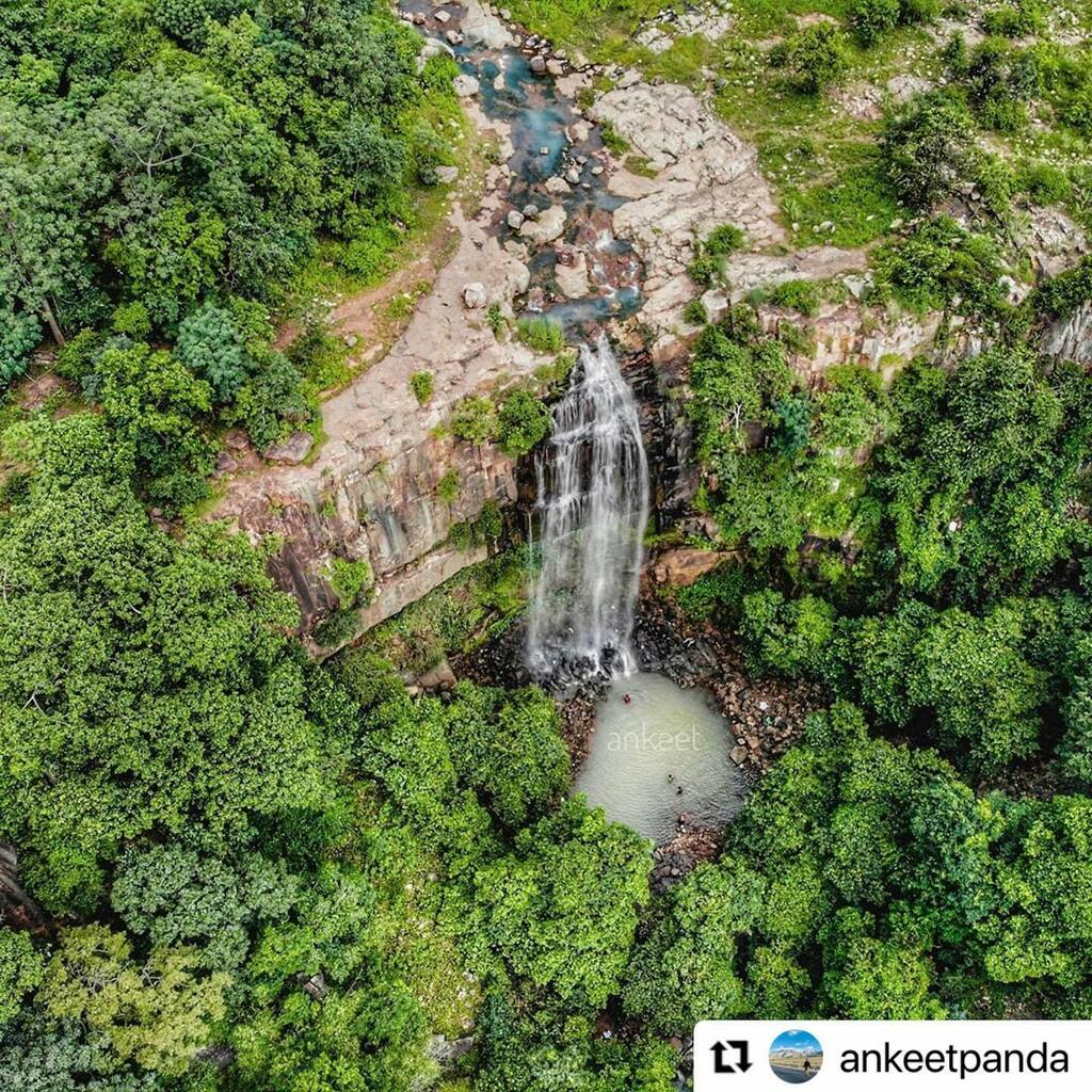 BBSRBuzz's tweet photo. #bhubaneswarbuzz Debrigarh pic courtesy @ankeetpanda
・・・
Cant wait to go back again next monsoon 😍😍😍
#cornersofindia #travelrealindia #_coi #_m_o_i #_instaindia_ #_travelersofindia #cornersofindia #incredibleindia #TheInvincibleIndia #WahhIndia #indianphotographyhub… https://t.co/63W2aqpPam