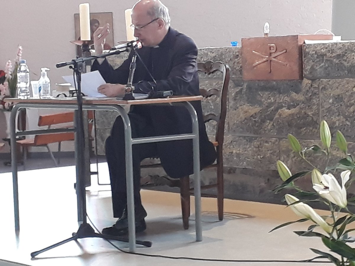 Conférence de Mgr d'Ornellas archevêque @DioceseRennes sur #JulesIsaac avec les #Amitiés  #Judeochretiennes église St Paul paroisse #JeanXXIII @RCFAlpha