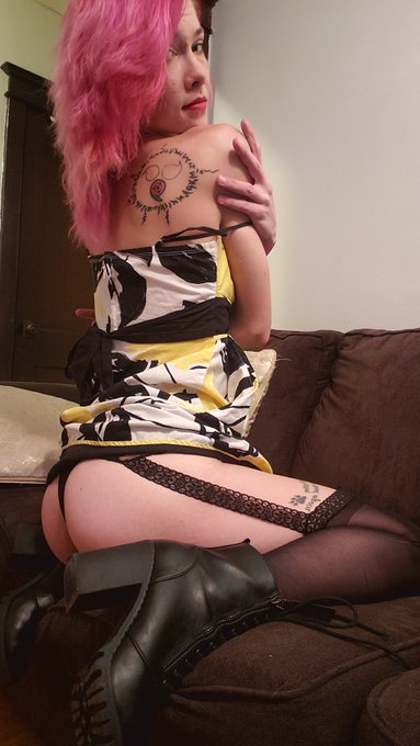 Just taking some well needed doctors ordered rest!! #NARUTO #Narutocursemark #Narutocursemarktattoo #Cursemark