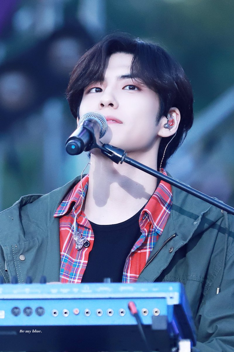 e_kwp94's tweet photo. 191019
© be my blue
#데이식스 #DAY6 #김원필 #원필 #WONPIL https://t.co/6ck1Qeq712