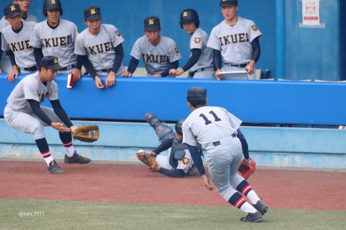 らび 10 18 秋季東北地区高等学校野球大会 仙台育英 2木村航大選手のファインプレー ベンチの育英ちゃん達の表情もgood笑