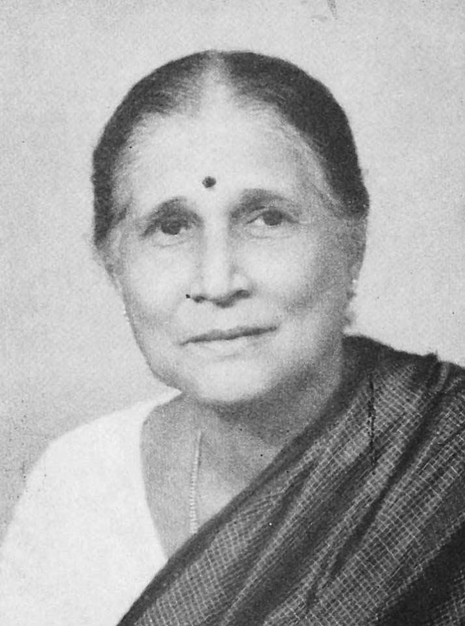 5/n #SaraswatiDarshan  #सरस्वतीदर्शनPadma Bhushan गानतपस्विनी  #MogubaiKurdikar ji (15 Jul 1904 - 10 Feb 2001), the legendary vocalist/guru of the Jaipur-Atrauli gharana, a disciple of  #UstadAlladiyaKhan ji, mother/guru of गानसरस्वती  #KishoriAmonkar ji. https://parrikar.org/vpl/?page_id=520