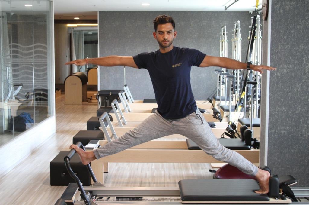 UnmuktChand9's tweet photo. Had an amazing pilates session #corefitplus. Working on stability and small muscle groups as we often ignore them.
.
.
.
#pilates #coreworkout #stabilityworkout #fullbody #motivation #fitness #pilatesday #legworkout #balance  #workoutoftheday #corestability https://t.co/bFvrloQ47H
