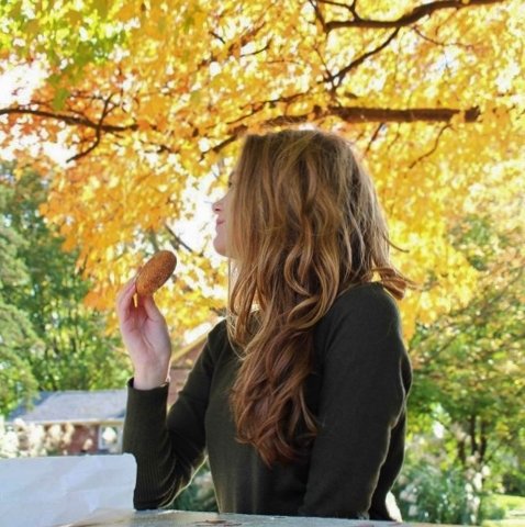 rochestercider's tweet photo. Enjoy your donuts surrounded by the fall colors ... sounds pretty nice. Thanks to Tim for sharing his photo with us.
#PhotoOp #RochesterCiderMill #MichiganCiderMills #CiderMill #Donut #OaklandCounty #FallColors #FallFun #WorkingMill #October #RochesterMI #OaklandTownship https://t.co/bMGwRLEwv2