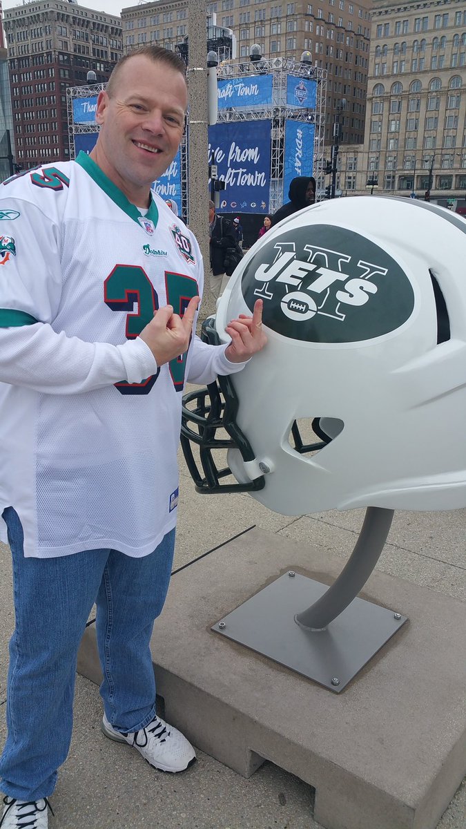 ziggyzag71's tweet image. Always and 4eva!