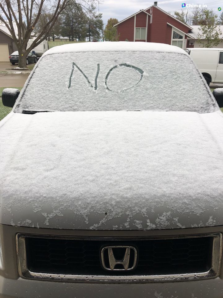 KopelmanWX's tweet photo. This is my favorite picture we've gotten... from Dave:
#iawx #ohSNOW #OctSNOWber https://t.co/qW2mMthb7I