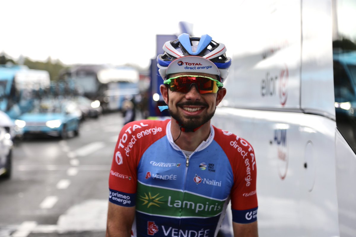 Tu termines ton premier <a href="/RondeVlaanderen/">Ronde van Vlaanderen</a> avec le sourire. Elle est pas belle la vie ? 😀 #RVV20 

#AllezTotalDirectEnergie⚡️