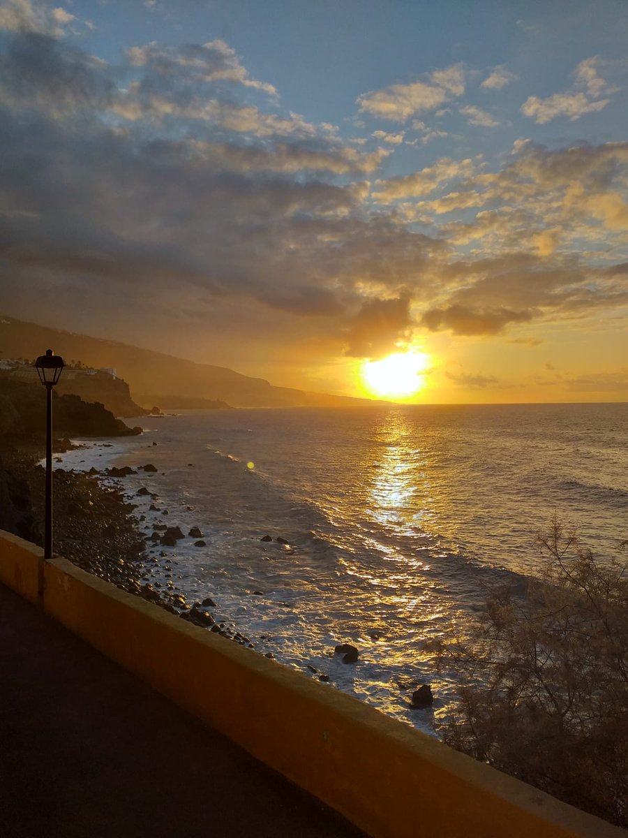 Sabemos que los domingos con estas vistas, hacen menos pesados los lunes.