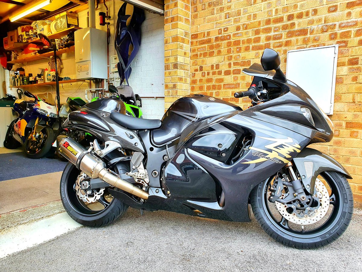 6thgearmotorcyc's tweet photo. Just giving bertha a dusting off in readiness to use for tomorrow's commute to work ☺
#stillforsale https://t.co/xSqQgPPfvX