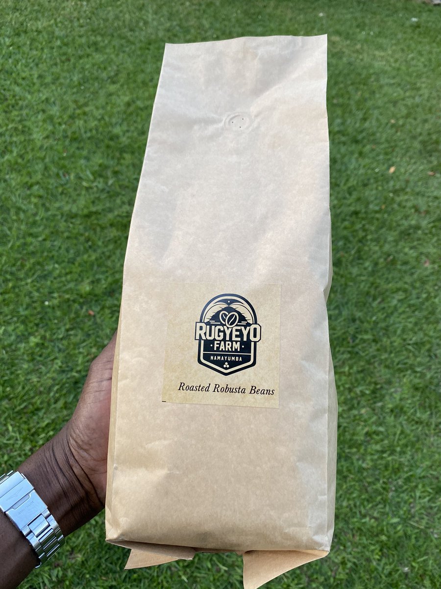 SirDavidKN's tweet image. Get yourself a pack of @RugyeyoFarm Roasted Robusta beans. 
It is made in Uganda and by Ugandans. 
Aroma 👌 quality 👌 taste 👌
Place your order now!