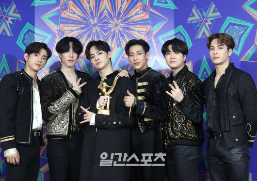  2019 GDA - Disc Bonsang 2019 SMA - Bonsang Award 2019 Top Music Universe Award - Kpop Artist of The Year 2019 Joox Thailand Music Award - Kpop Artist of The Year