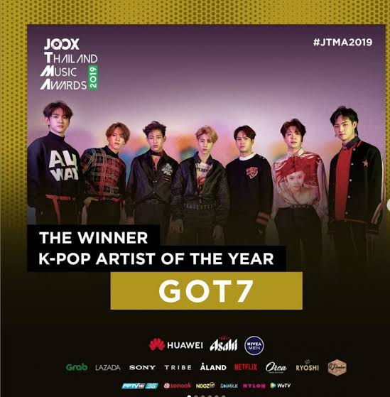  2019 GDA - Disc Bonsang 2019 SMA - Bonsang Award 2019 Top Music Universe Award - Kpop Artist of The Year 2019 Joox Thailand Music Award - Kpop Artist of The Year