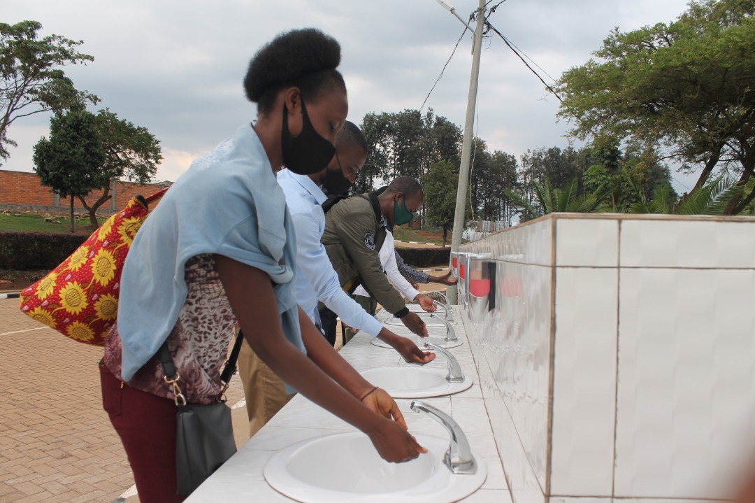 ritaclemence's tweet photo. Today final year students are coming back to complete their academic year 2019/2020 @RwandaPolytec in all #IPRCs.
Ready to follow @RBCRwanda guidelines on school reopening @Rwanda_Edu https://t.co/zU5cjtg5pR