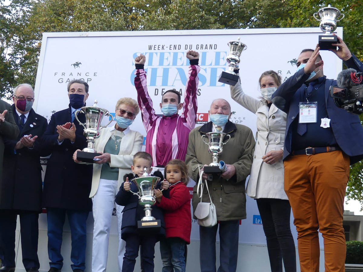 Scott Burton tweet media