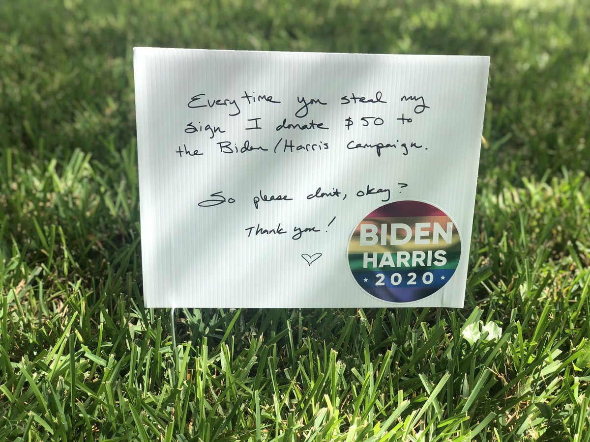 TheBloggess's tweet photo. Lots of signs in my area were going missing. I added this note to the back of my new sign last week. Still here. https://t.co/xIAFd74NPd