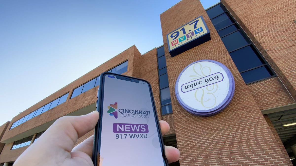 917wvxu's tweet photo. Weather’s a bit tougher today, but we hope to see some more listeners out there on our anniversary scavenger hunt! Following the clues? Tag your photos with #ExploreCincy! https://t.co/g5G26nj1rq