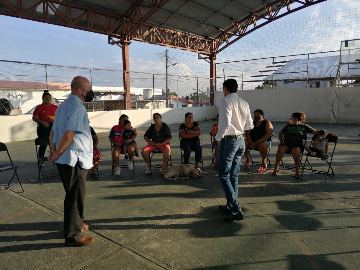 Trabajando en unidad con <a href="/RenatoSalesmx/">Renato Sales Heredia</a> seguimos recorriendo y escuchando a las colonias más olvidadas. 
#PTCampeche #Campeche #EsRenato