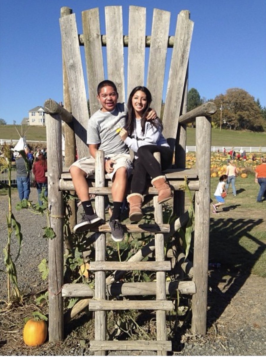 jerzzle's tweet image. You will always be my boo 👻 

How it started 13’    How it’s going 20’