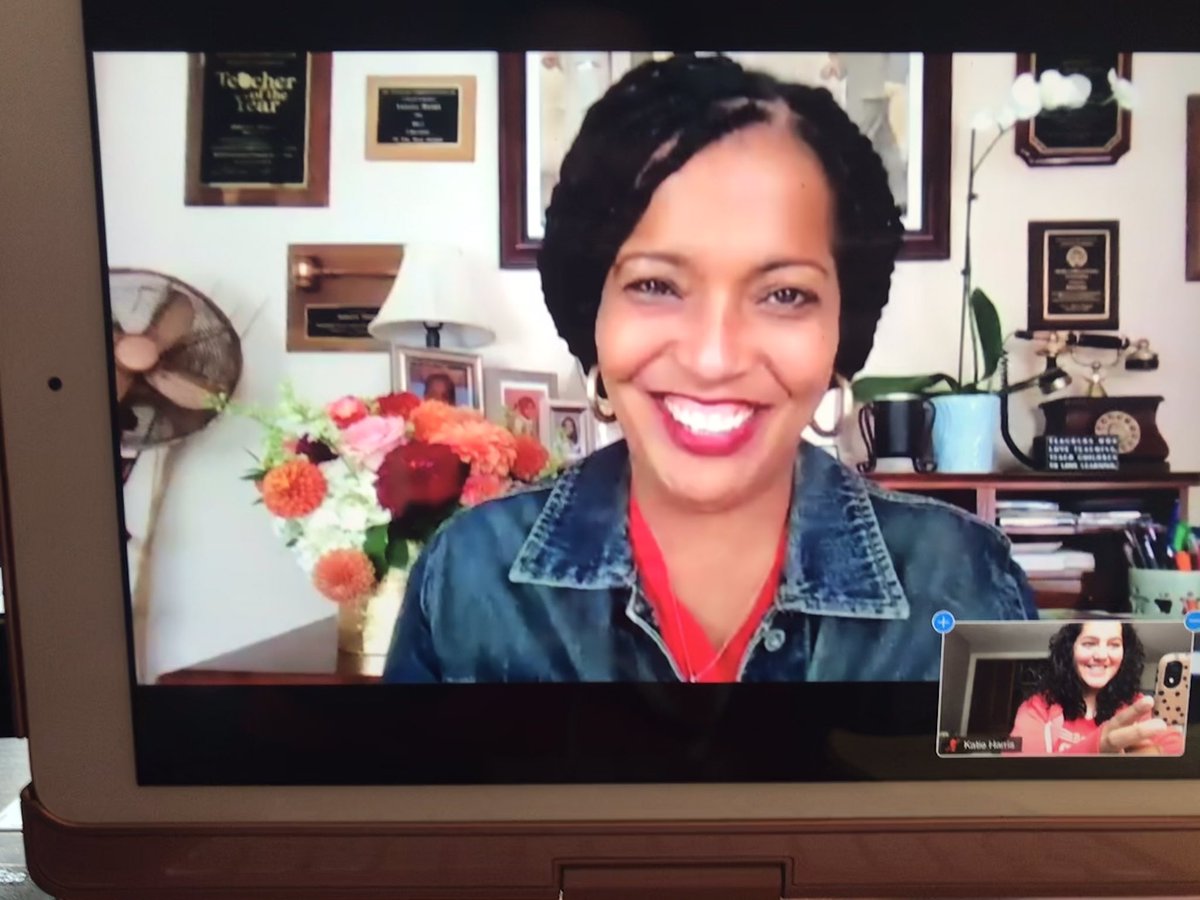 katiedharri's tweet photo. Great hearing from @Everytown endorsed candidate for Congress @RepJahanaHayes on her strong #GVP record. Connecticut @MomsDemand volunteers are ready to work to get you re-elected! #MomsAreEverywhere #CTleg #CTmighty https://t.co/GAQxhNkpxa