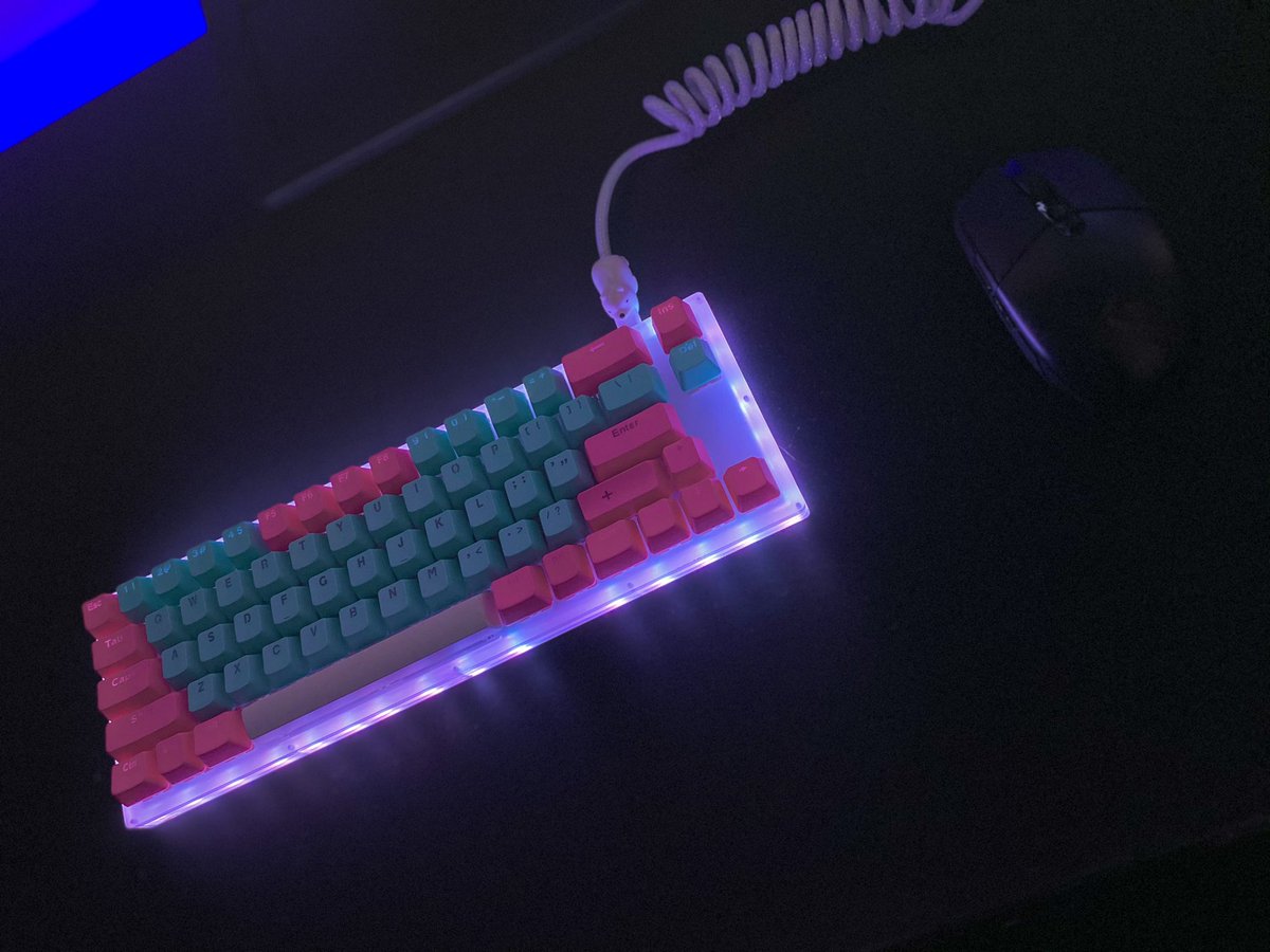 Aceio_'s tweet photo. #xqcpc #xqcsetup https://t.co/tXUQ6iFijo
