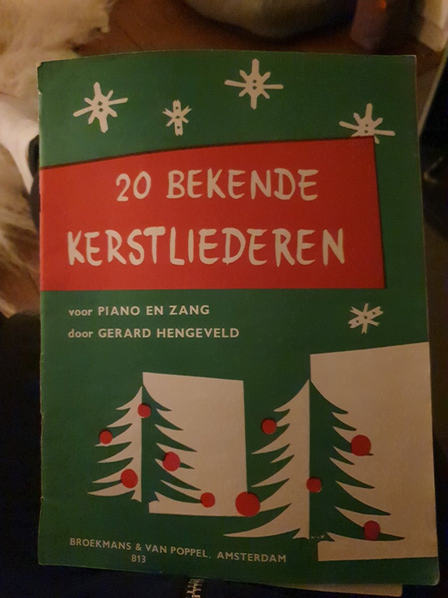 H2inFinland's tweet photo. @ThijsFeuth Hei Thijs, wij hebben nog een pianoboek met Kerstliedjes van Helen toen ze  vroeger op les zat https://t.co/SywIuyaibr