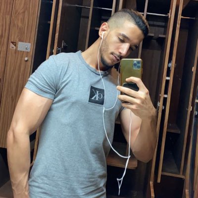 ii_KLay's tweet photo. #NewProfilePic https://t.co/Mbv9FUUJmu