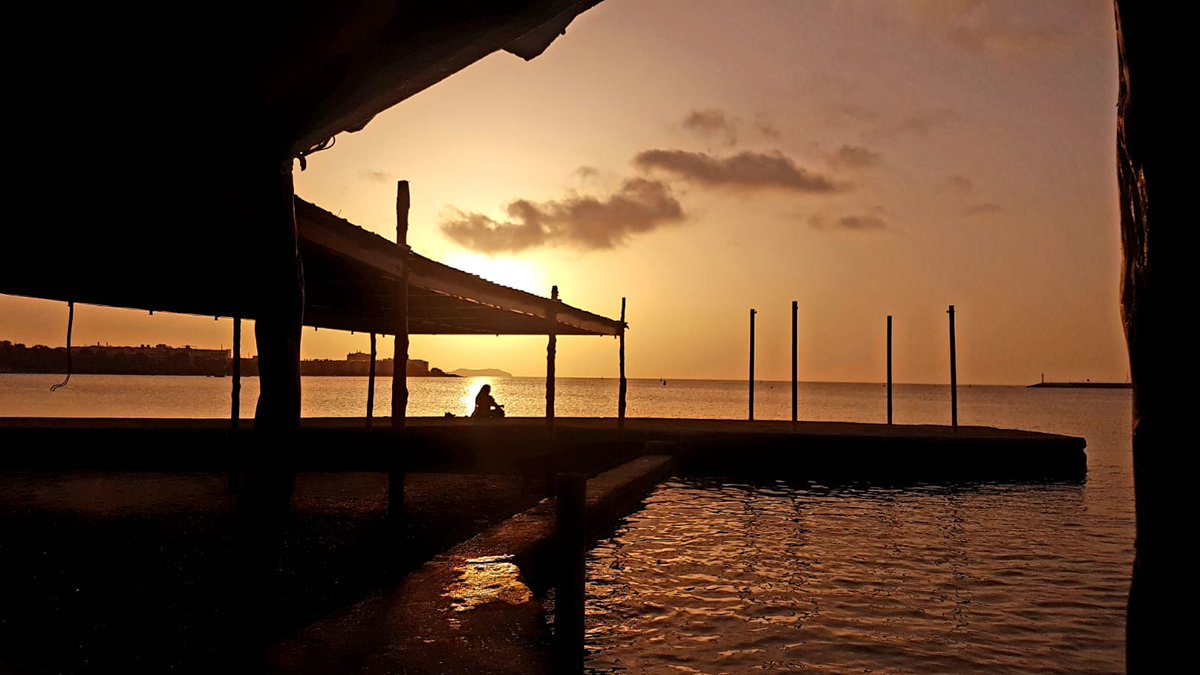 IBIZALIVE_TV's tweet photo. Magic #ibiza #sunset . https://t.co/7RRBG8RMSx